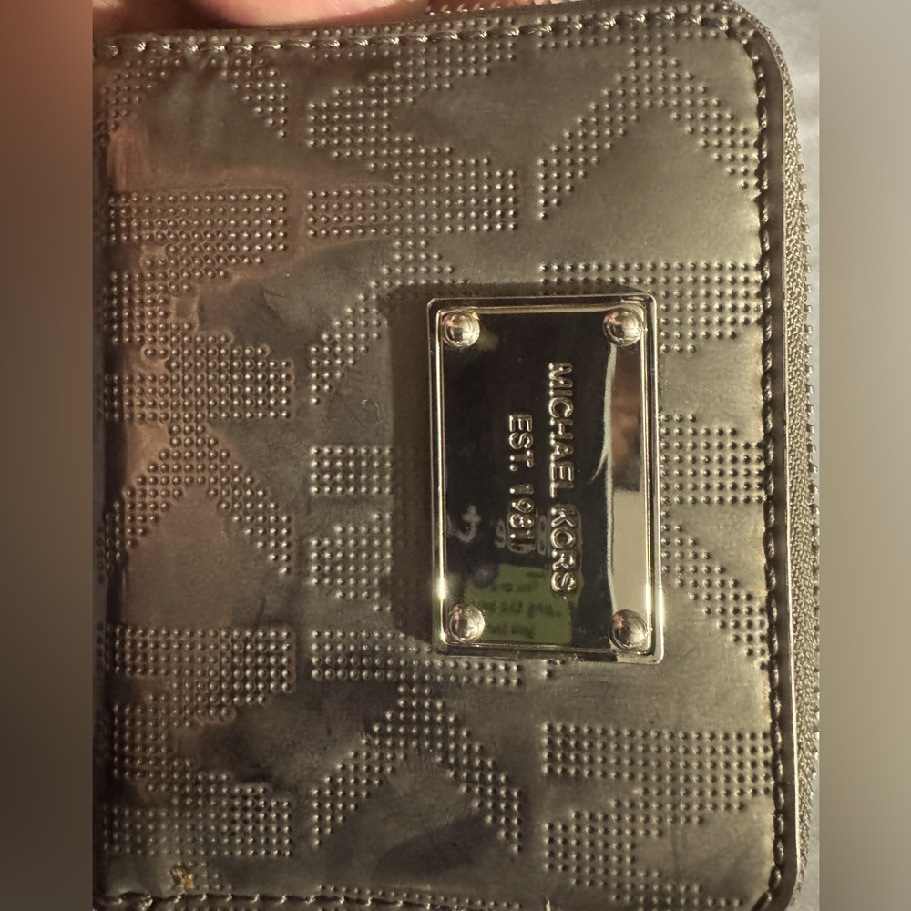 Michael Kors silver metallic/gunmetal bi fold wallet